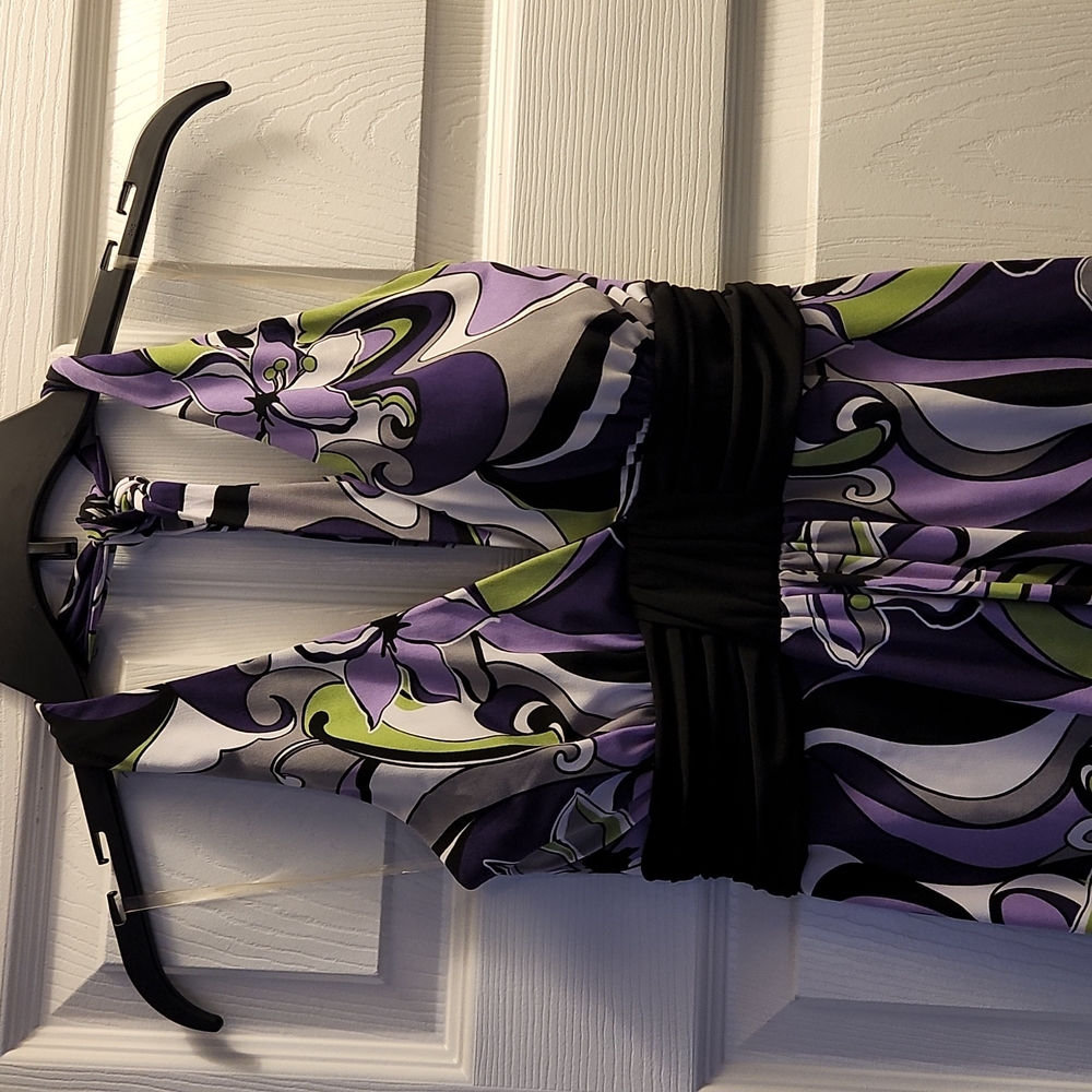 Speechless Tie Neck Purple Patterned Dress Sz M